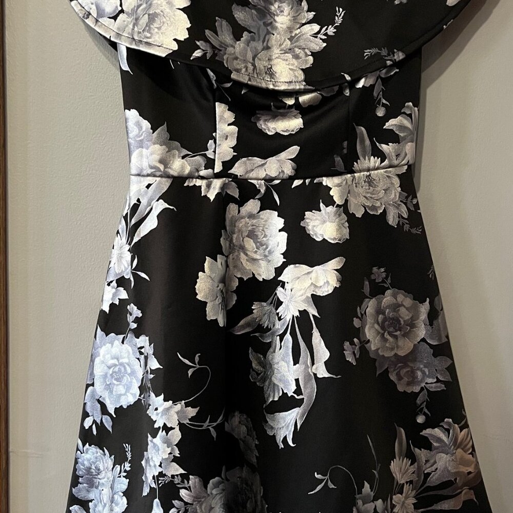 Sequin Hearts Black & Silver Floral Dress - Size 3